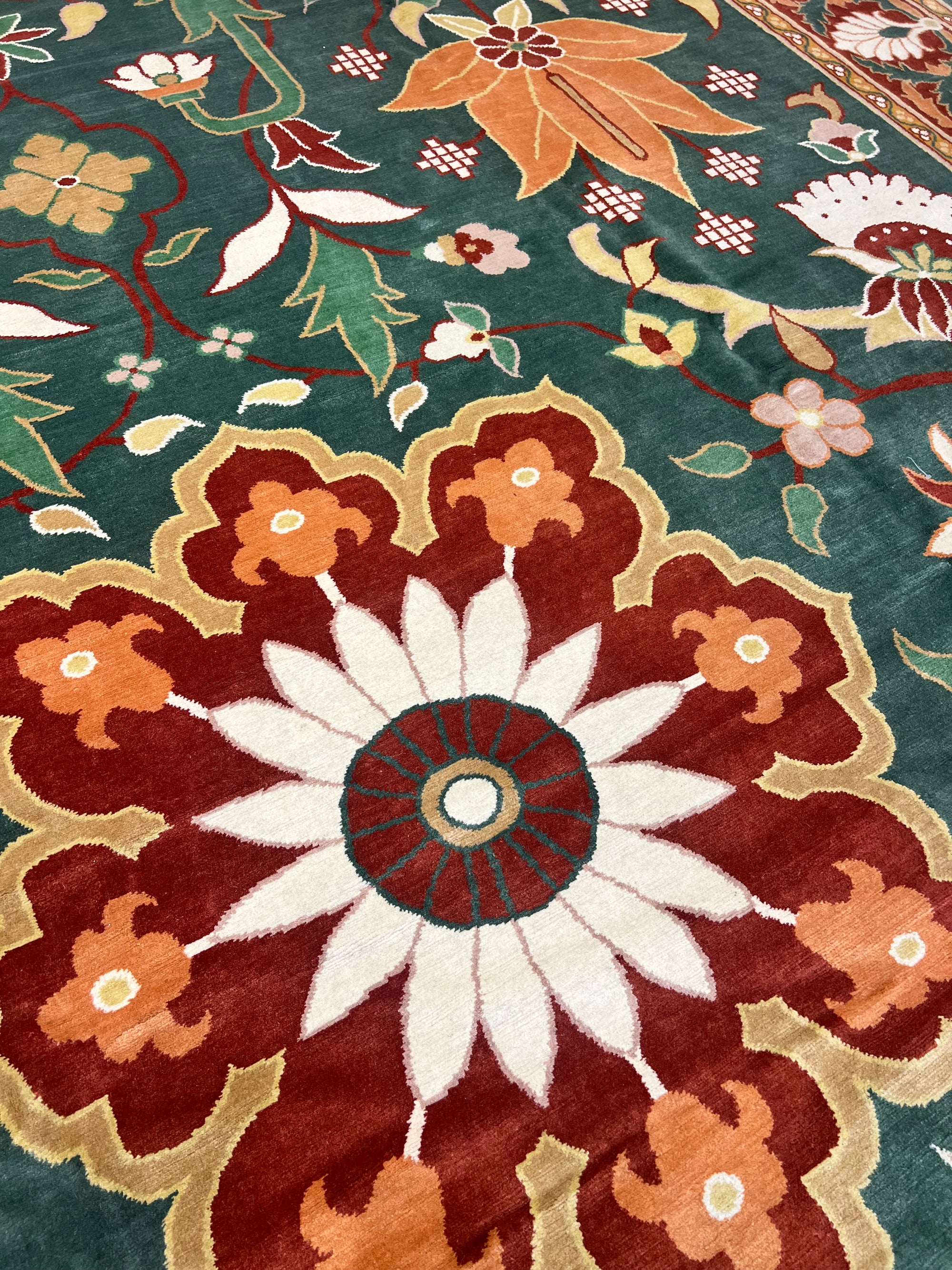 Finest vintage Tibetan 28272