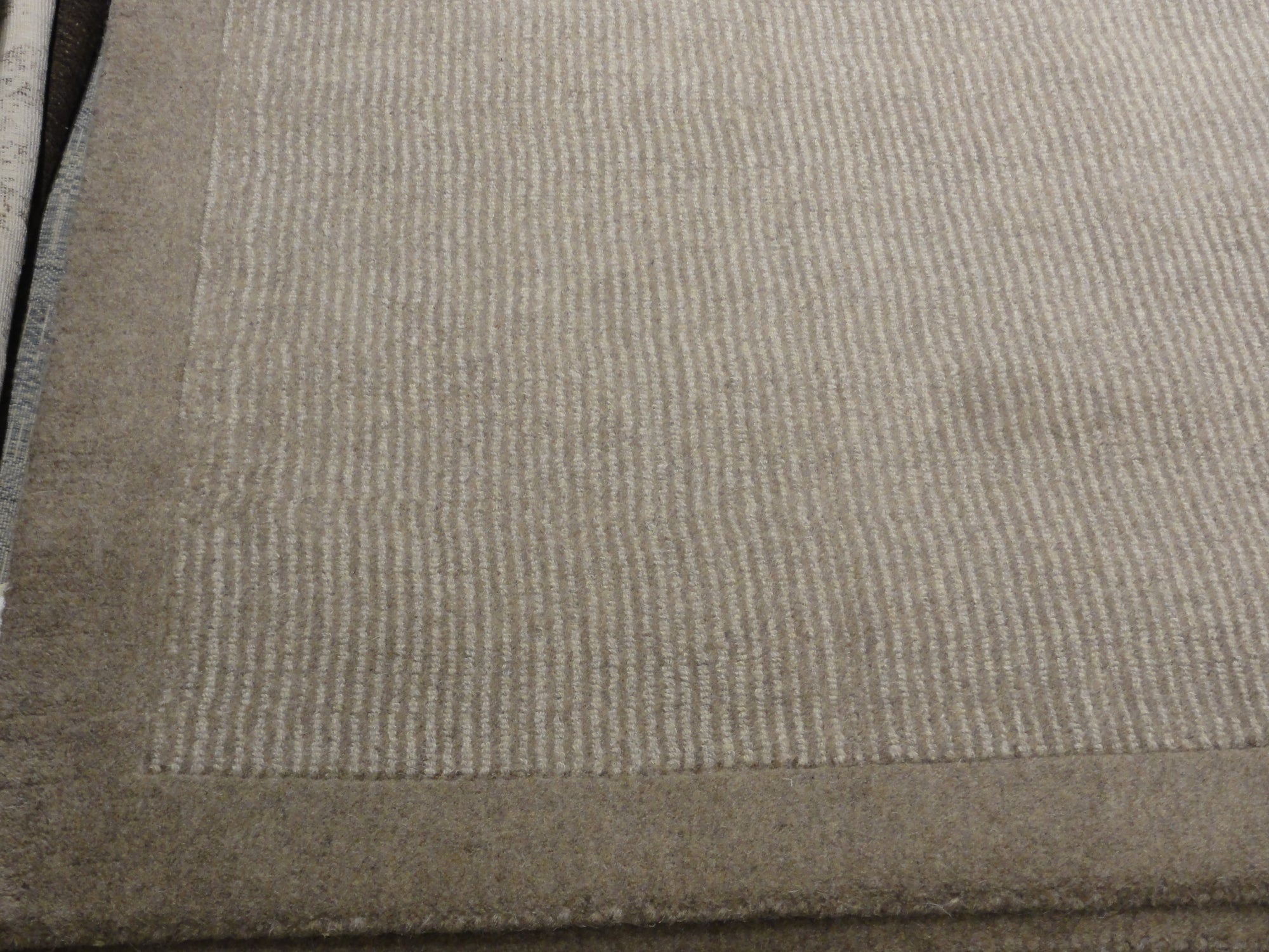 31490 Natural Modern Oasis