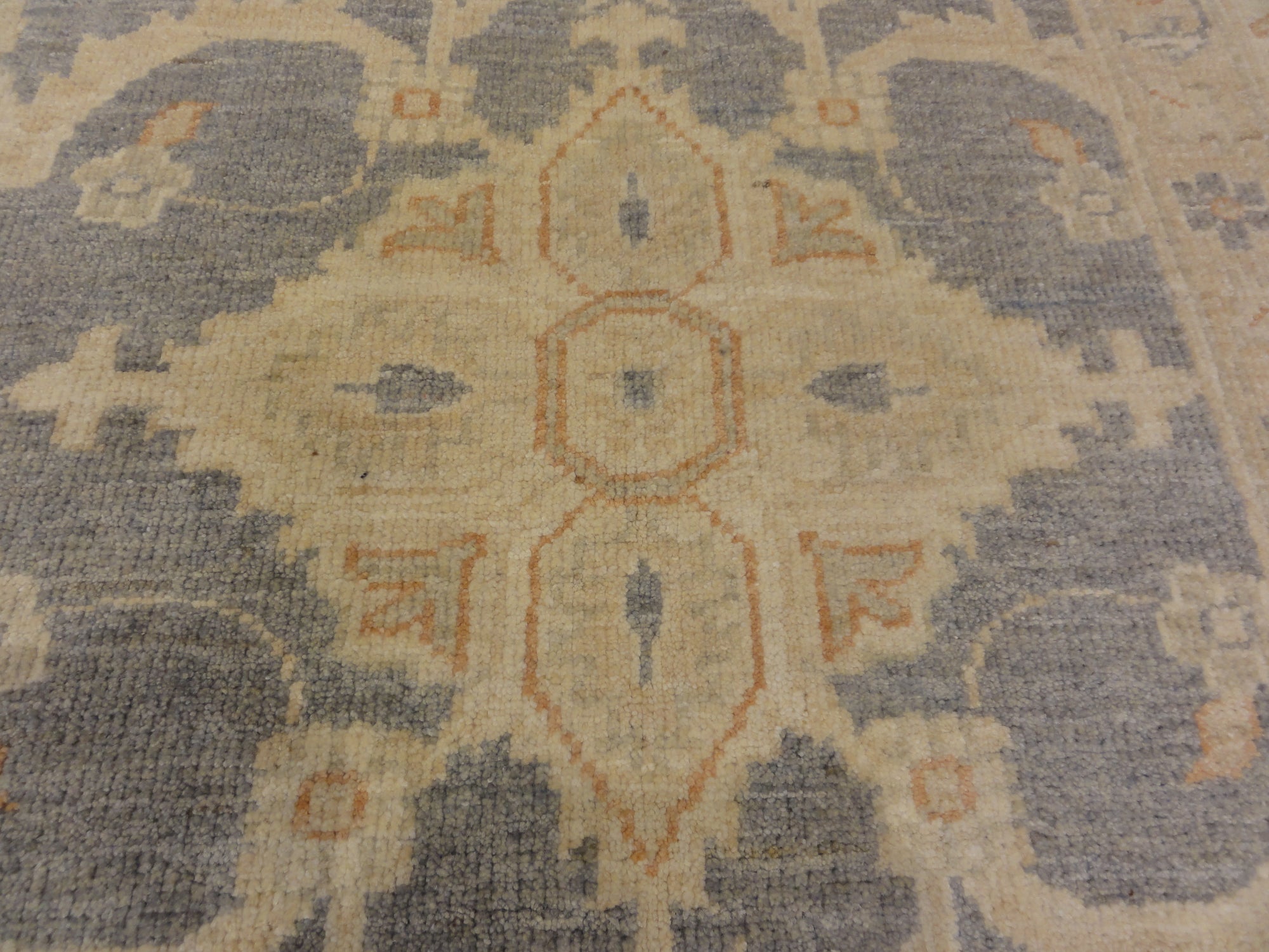 30290 Fine Ziegler Oushak