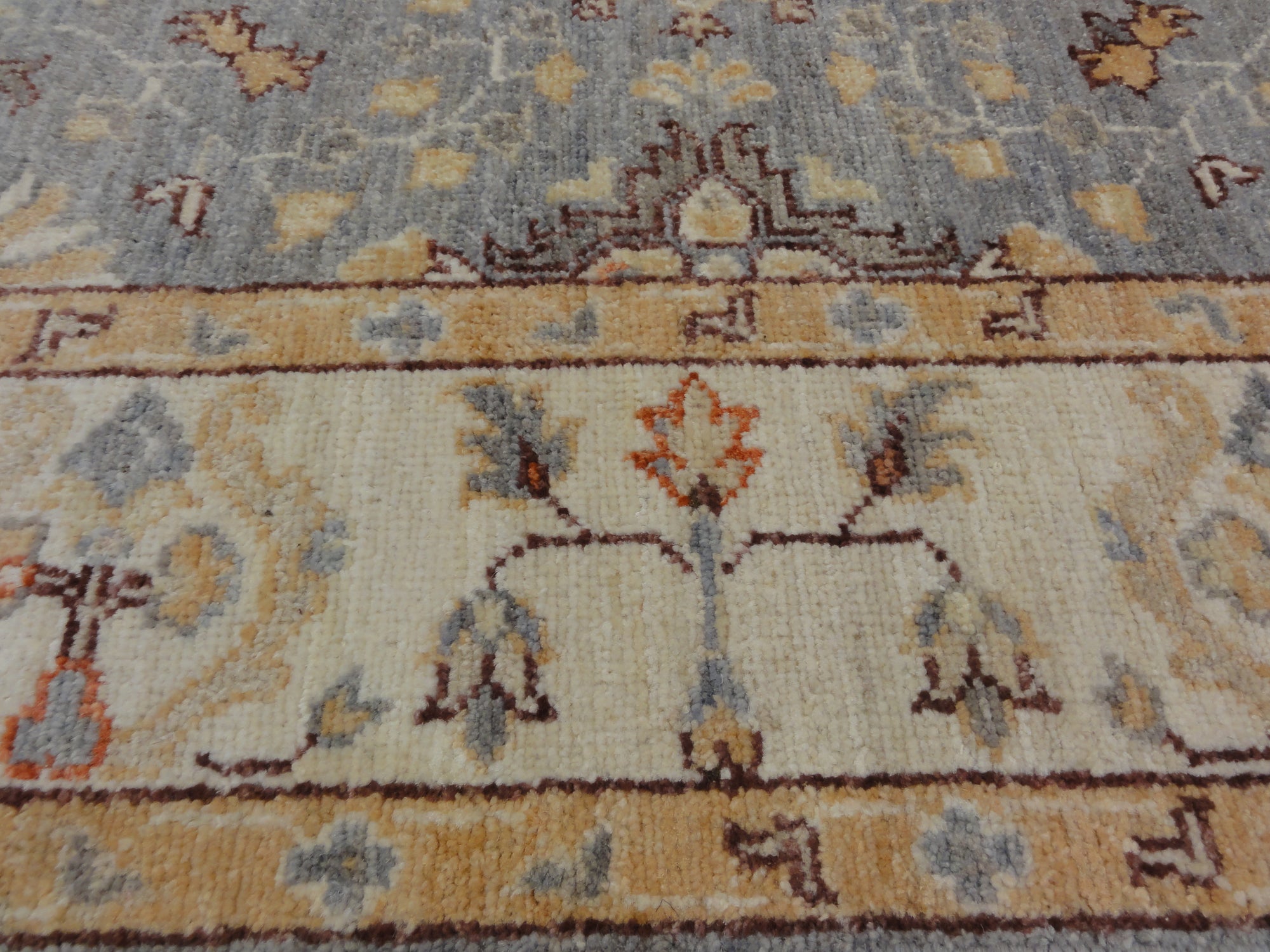 37018 Ziegler & Co. Oushak