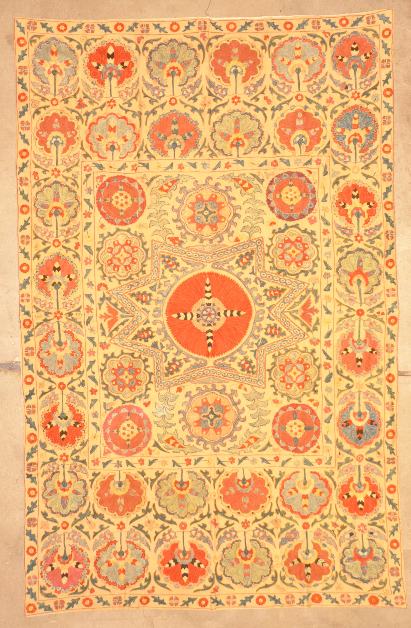 27676 Suzani 24