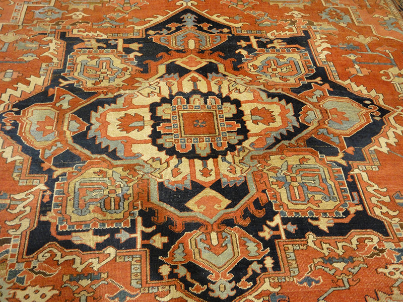 28411 Rare Antique Serapi