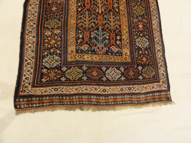 35598 Antique Qashgai Rug
