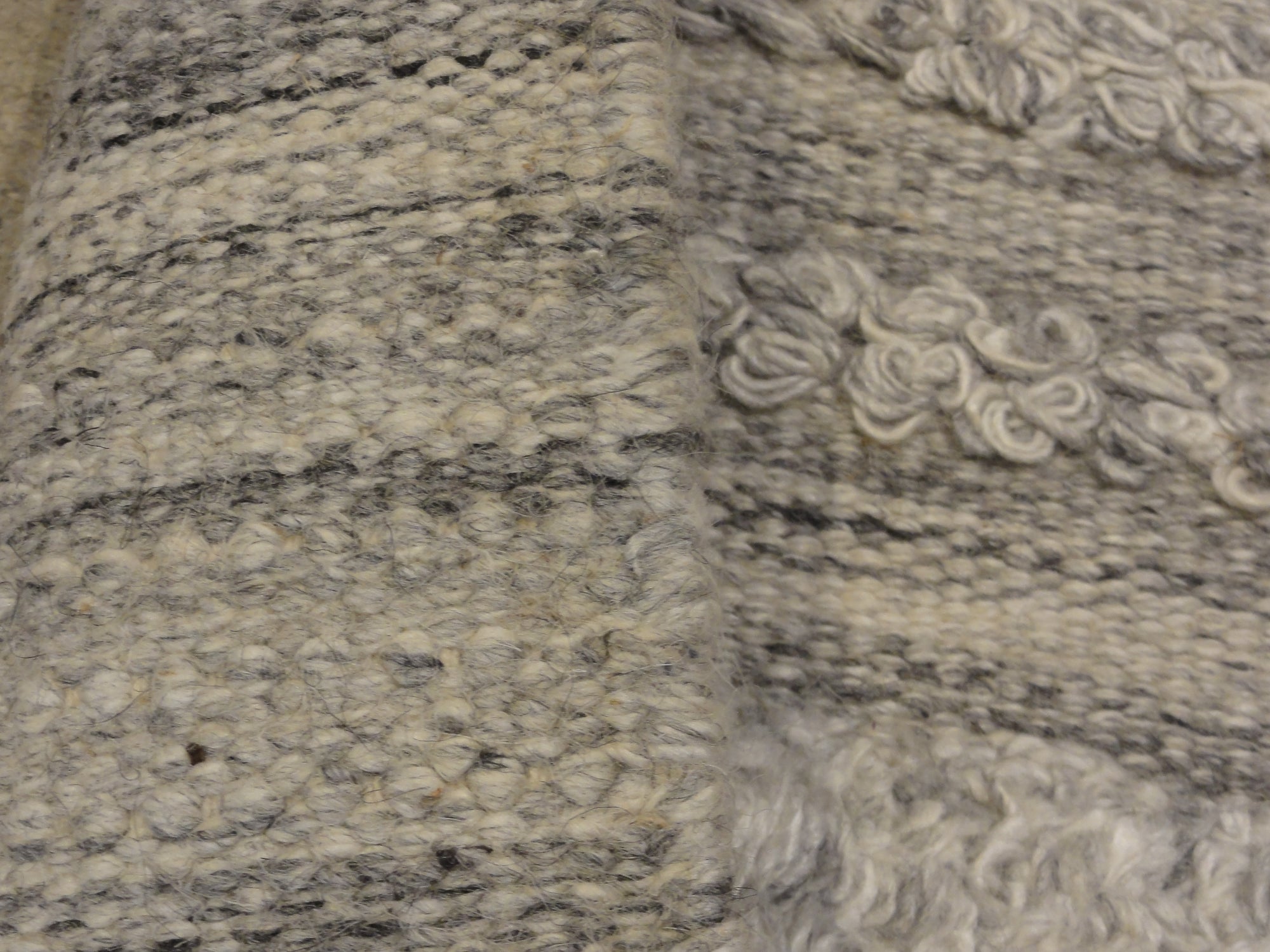 32975 Modern Grey Rug