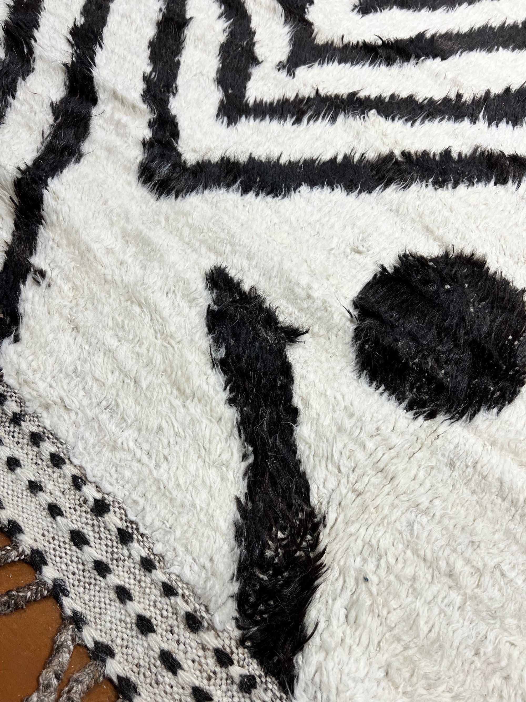 Authentic Atlas Mountain 34014