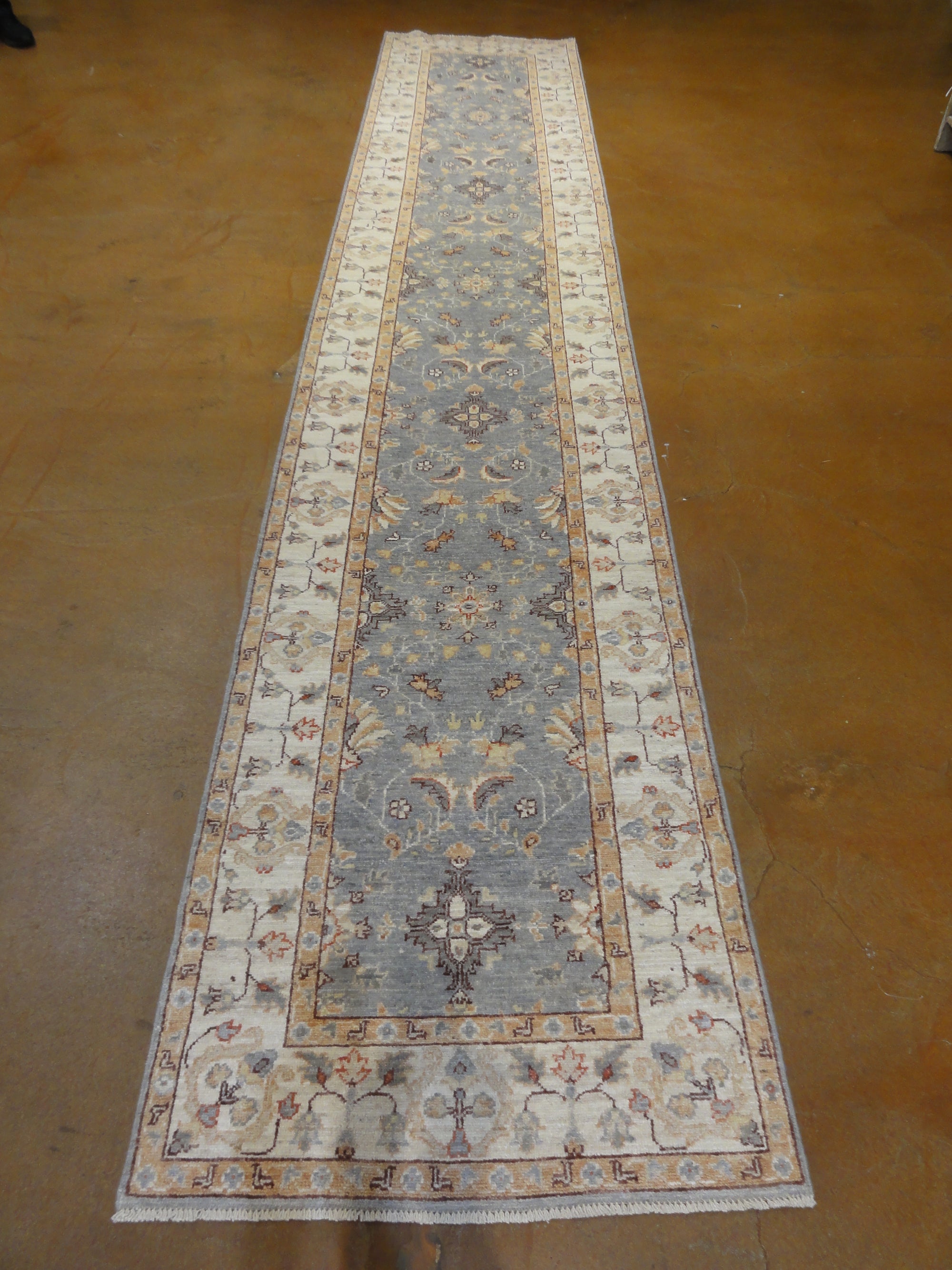 37018 Ziegler & Co. Oushak