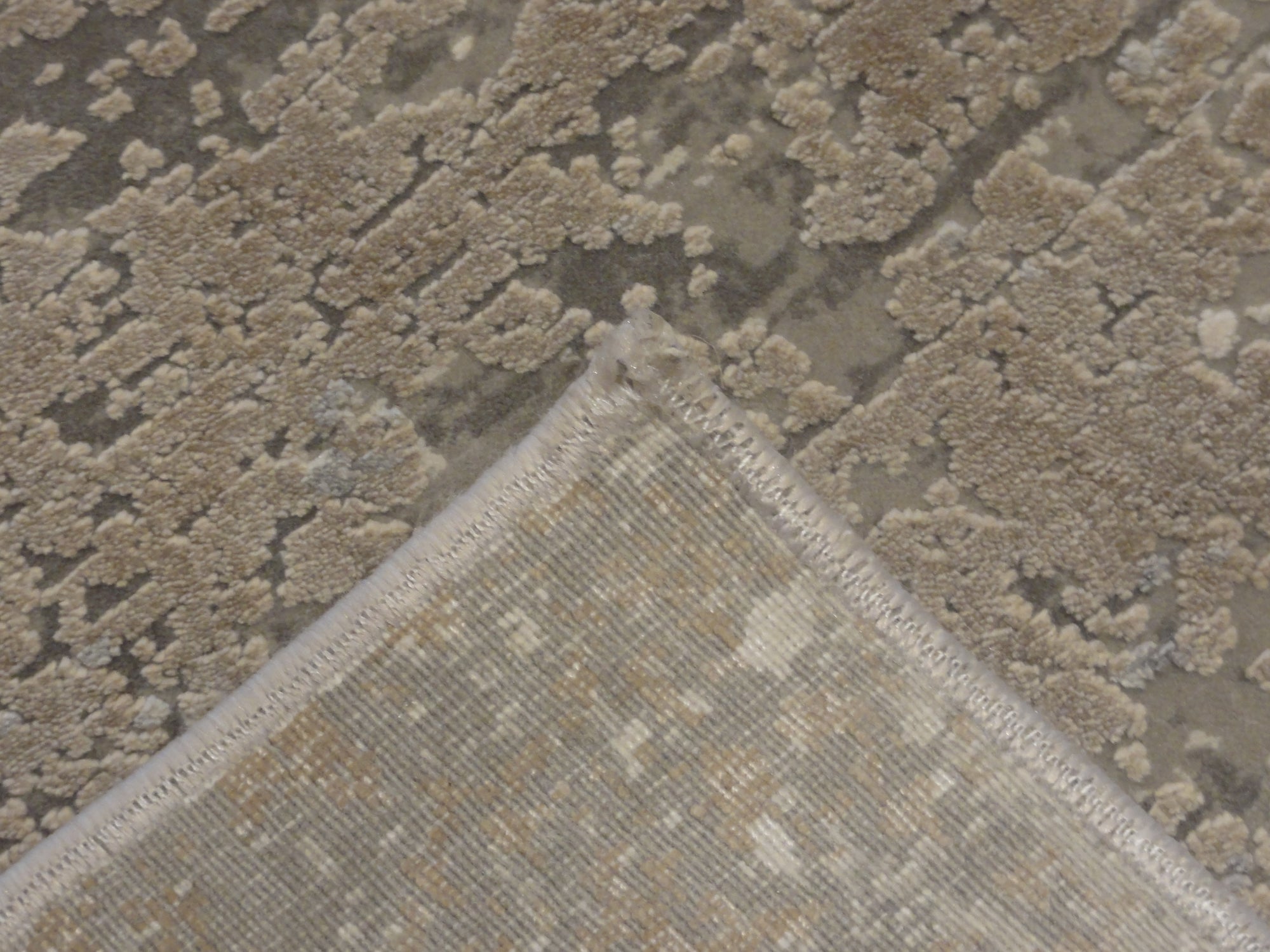 33012 Modern Ivory Sand Rug