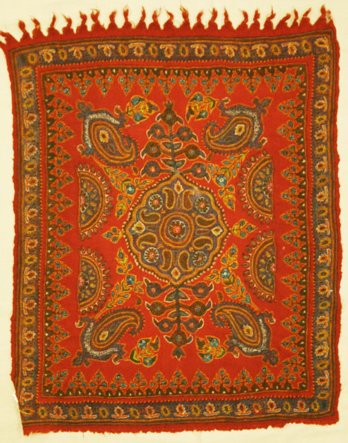 Antique Suzani Kerman Patte rugs and more oriental carpet 31789-