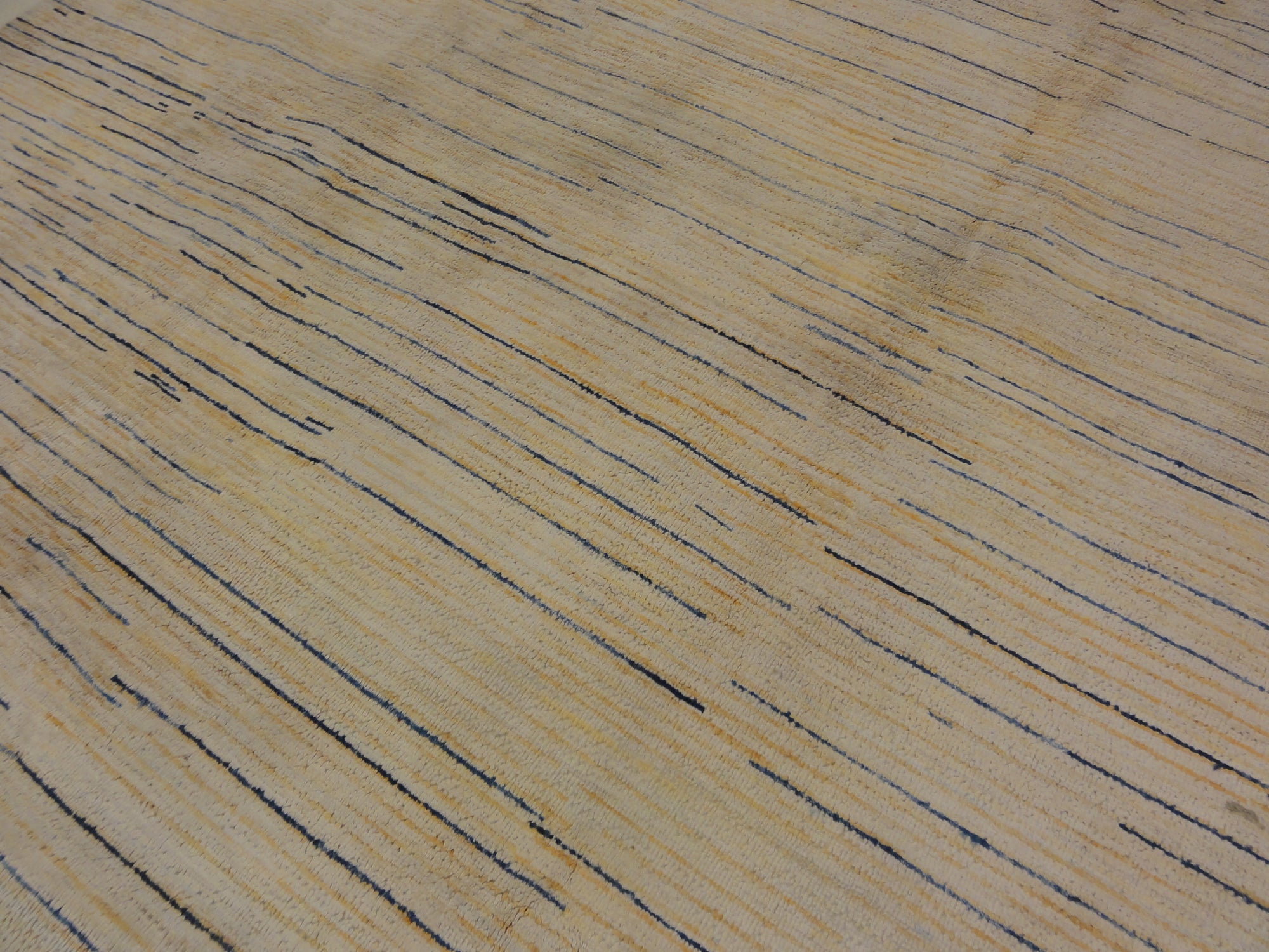 30677 Ziegler & Co. Leesa Organic Modern Stripes Rug