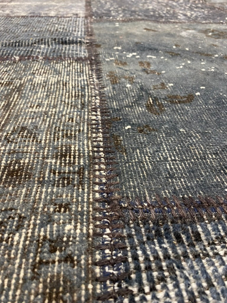 Unique Antique Patchwork Grey 27612-1