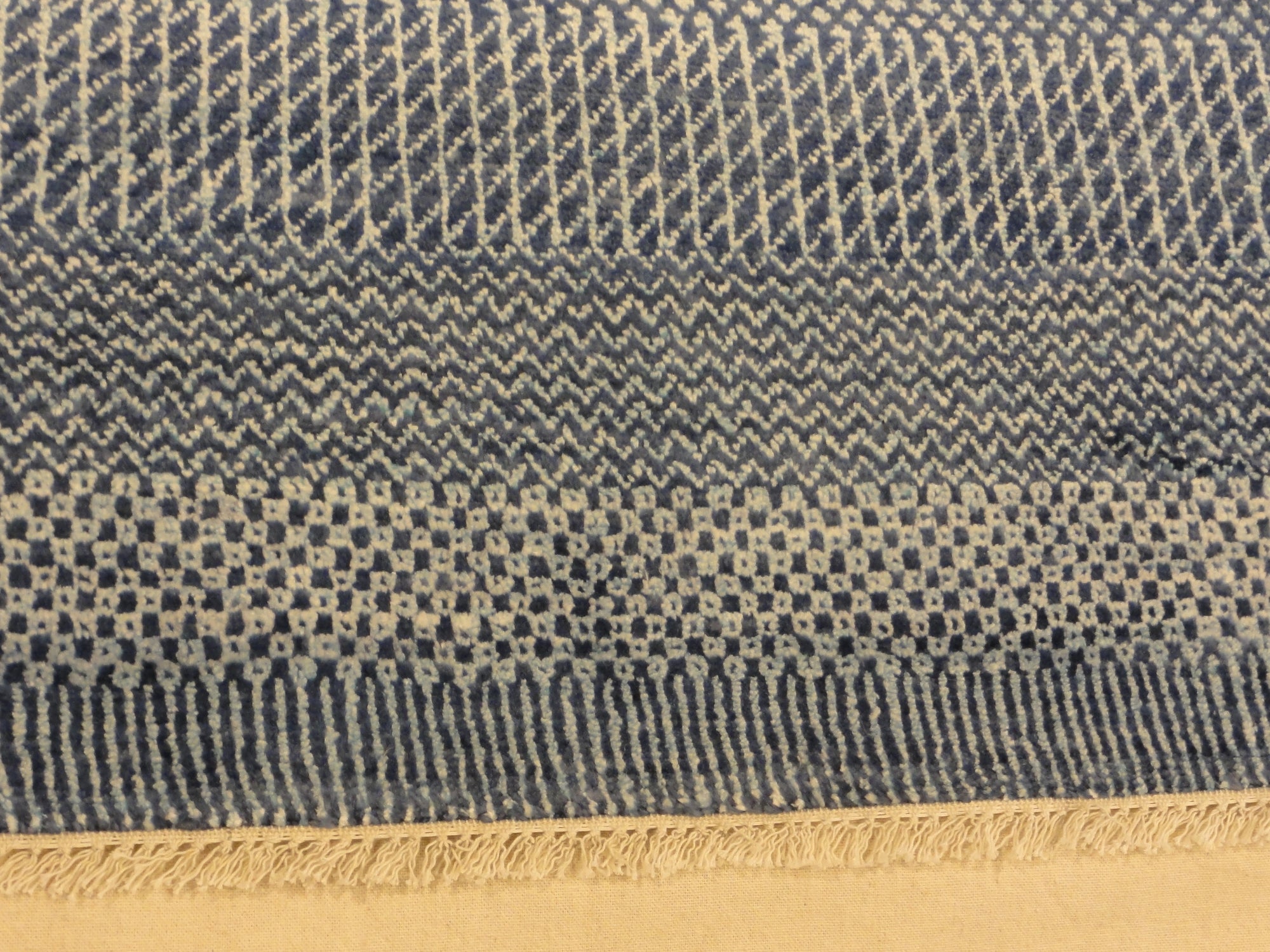 30524 Blue Modern Rug