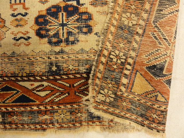 30070 Antique Rare Ivory Shirvan