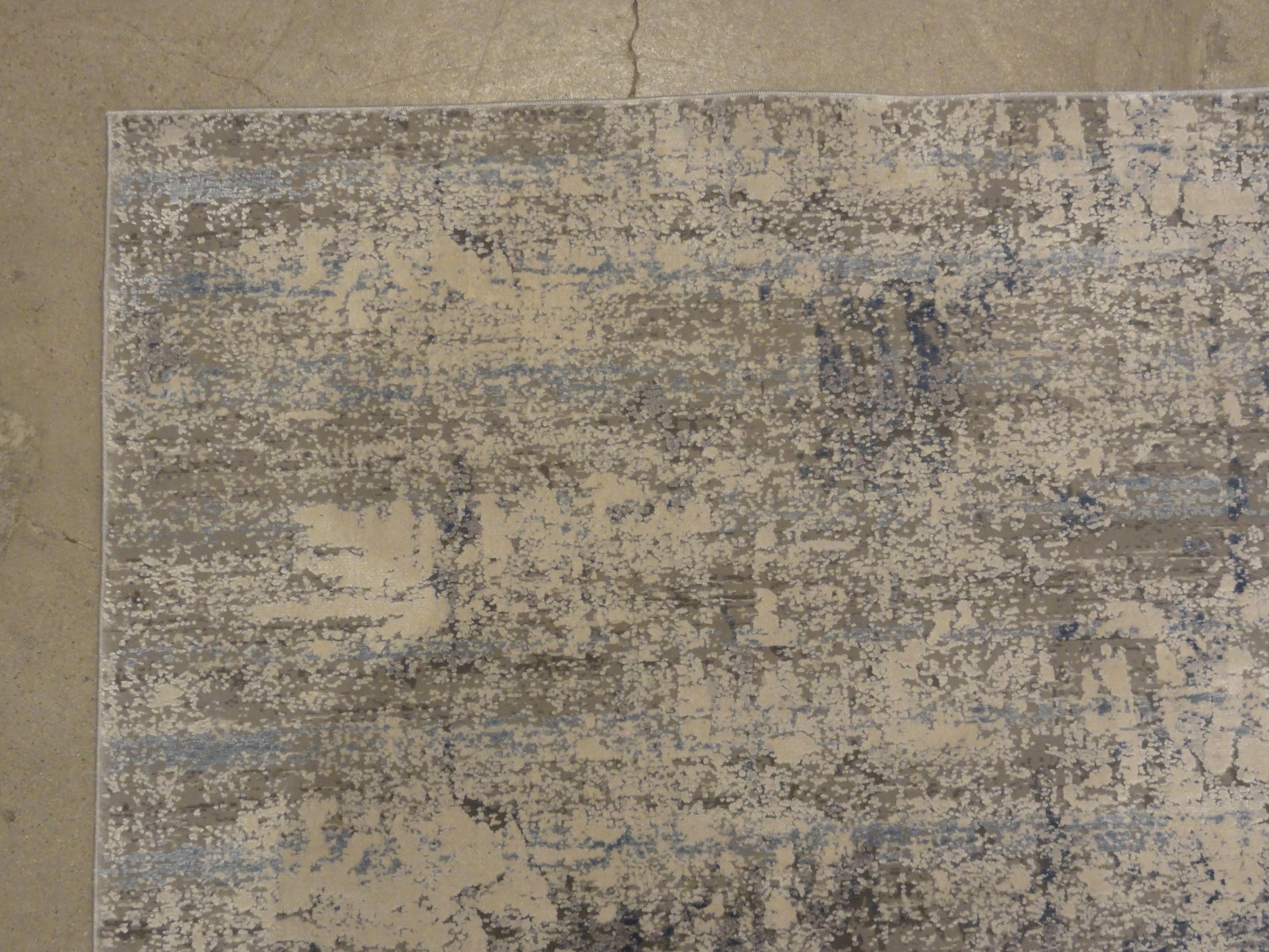 33003 Modern Ivory Ocean Rug