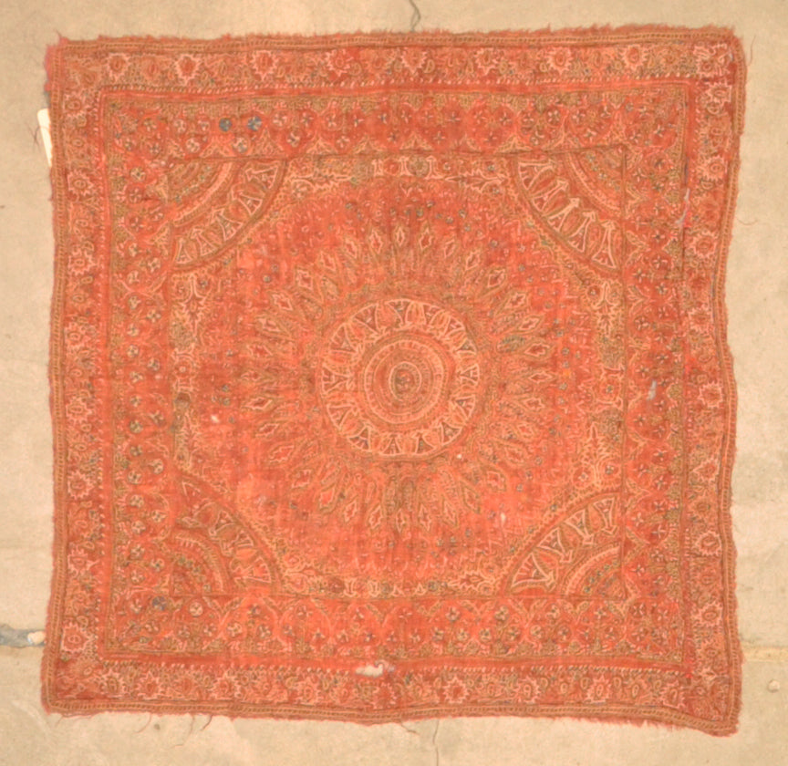 27677 Suzani 35