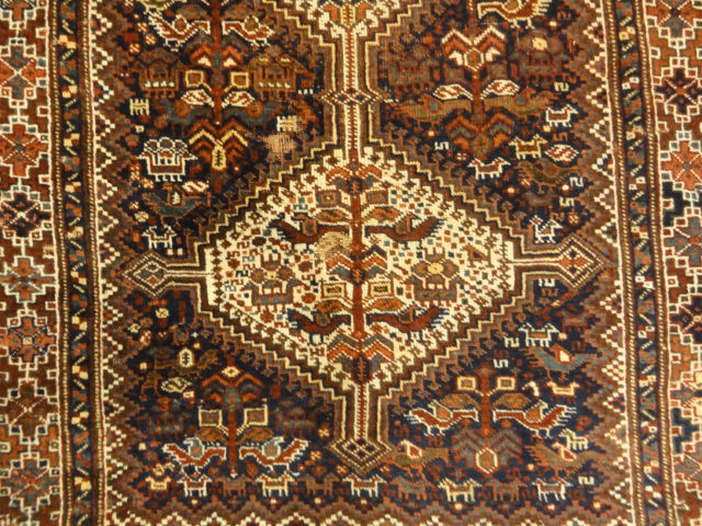 Antique Kahmseh Chicken Rug 30072
