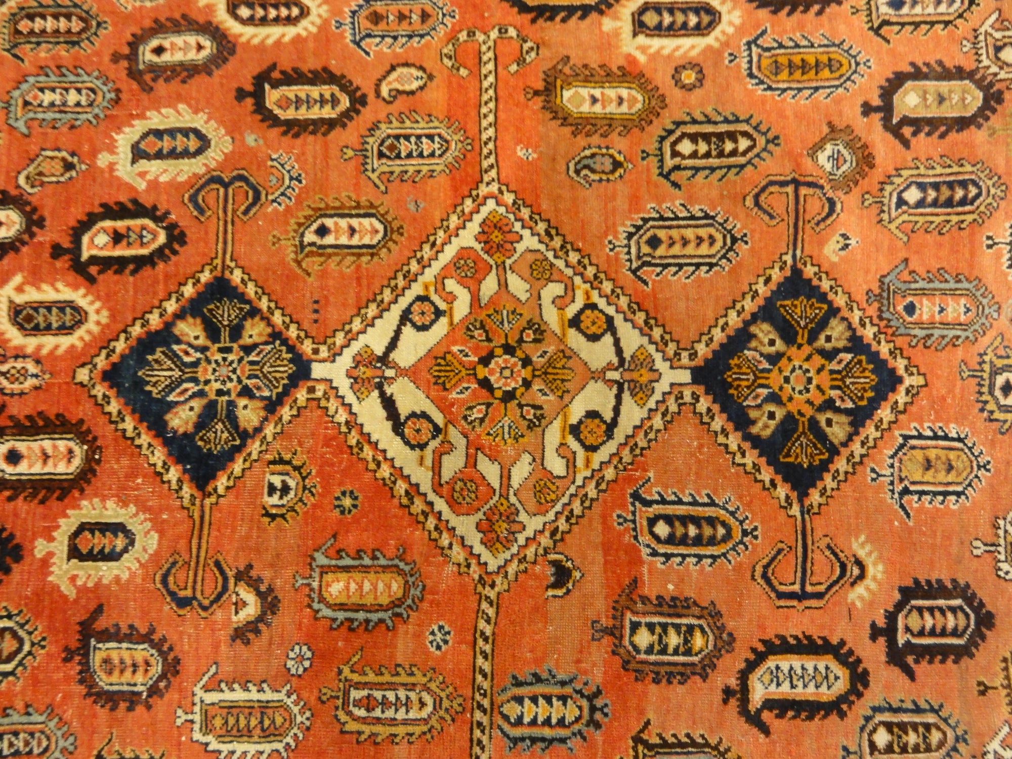 29856 important Antique Qashqai gift of the Khan with silk wefts in perfect conservation ca. 1870