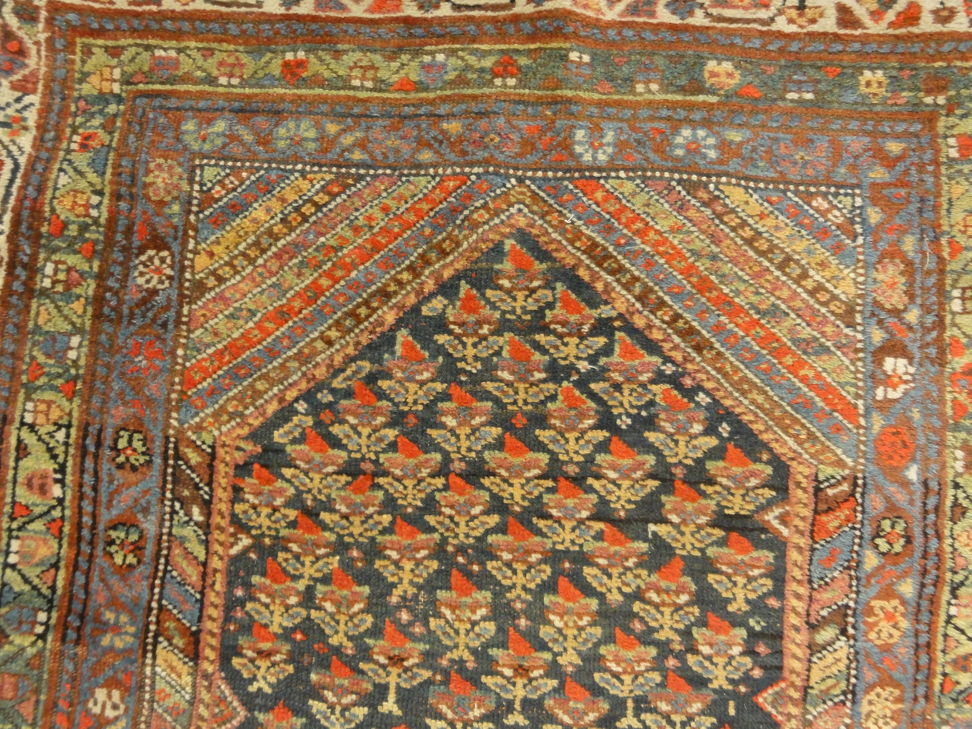 Antique Kurdish Rug 32631
