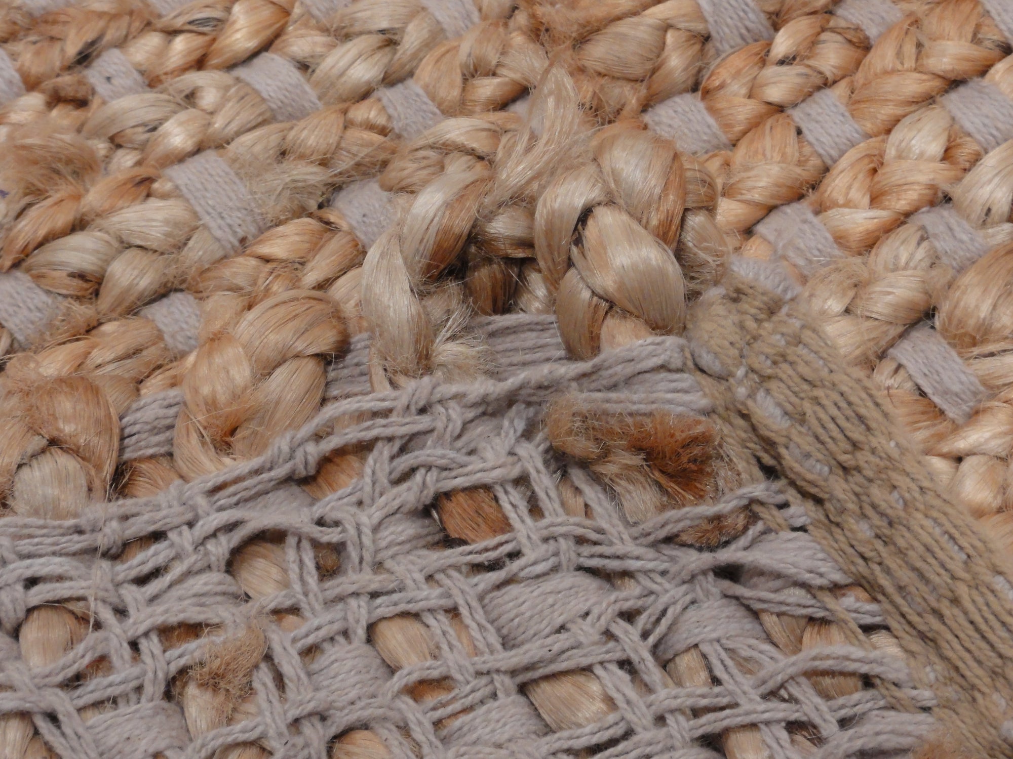 28709 Natural Jute Rug