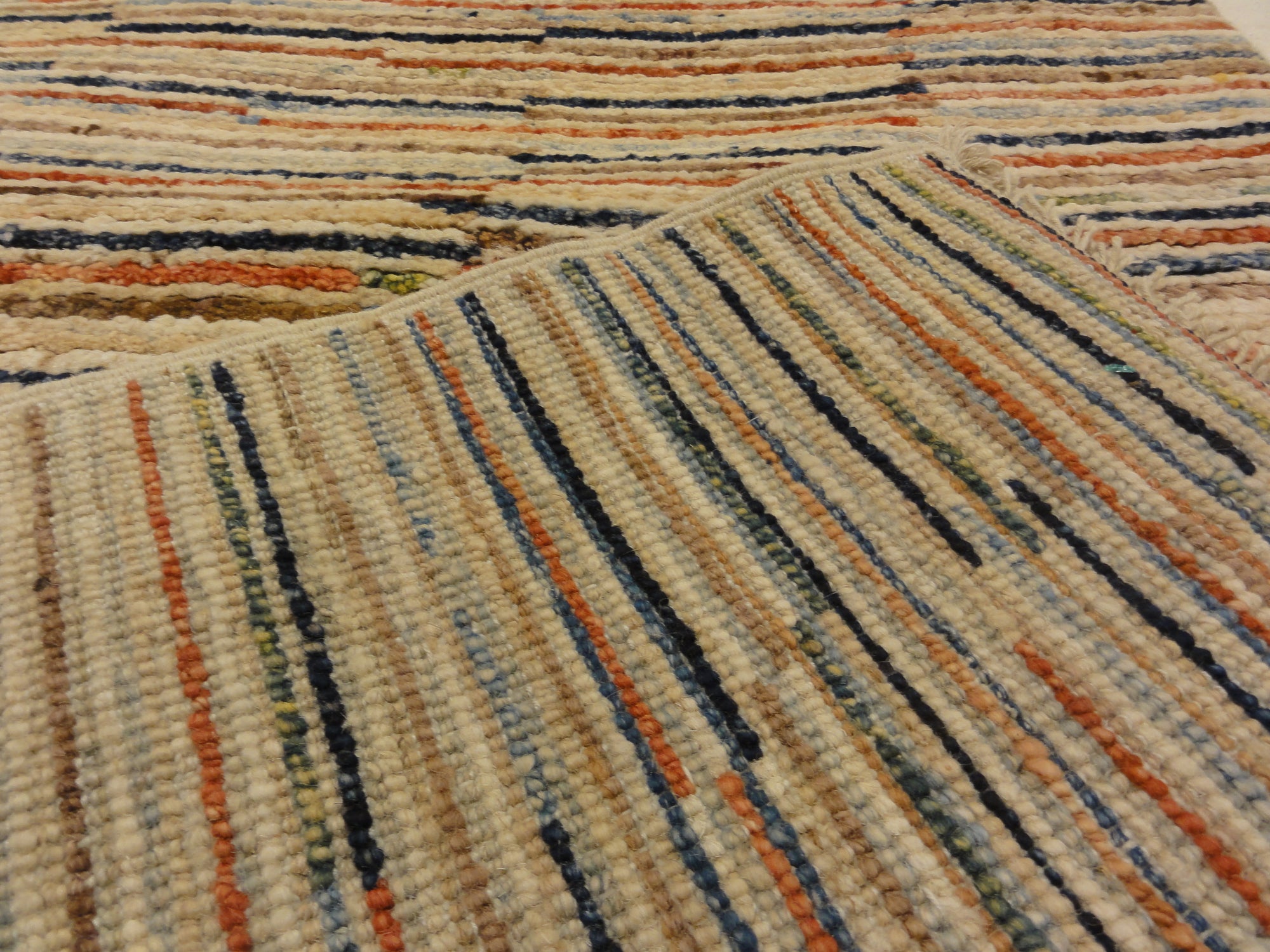 30688 Leesa Modern Organic Stripes Runner Rug