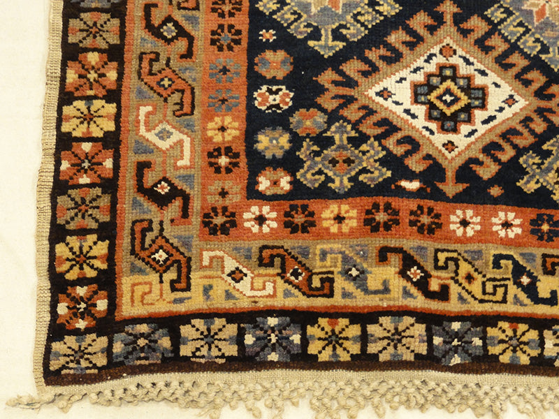 30019 Caucasian Rug