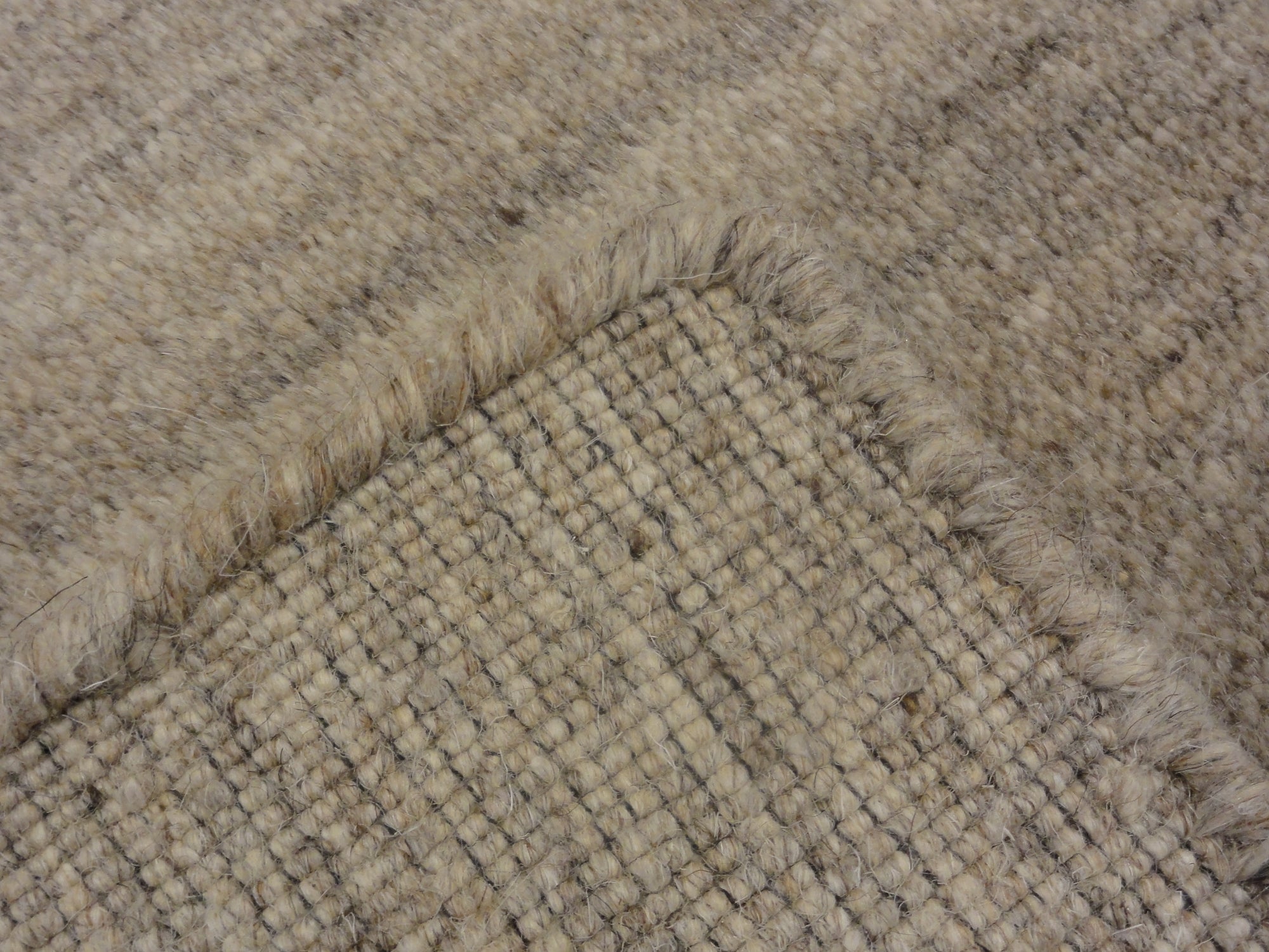 30402 Natural Smoke Oasis Rug
