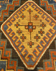 30488 Good Quality Antique Kazak Rug from 19th Century