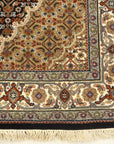 32910 Persian Rug