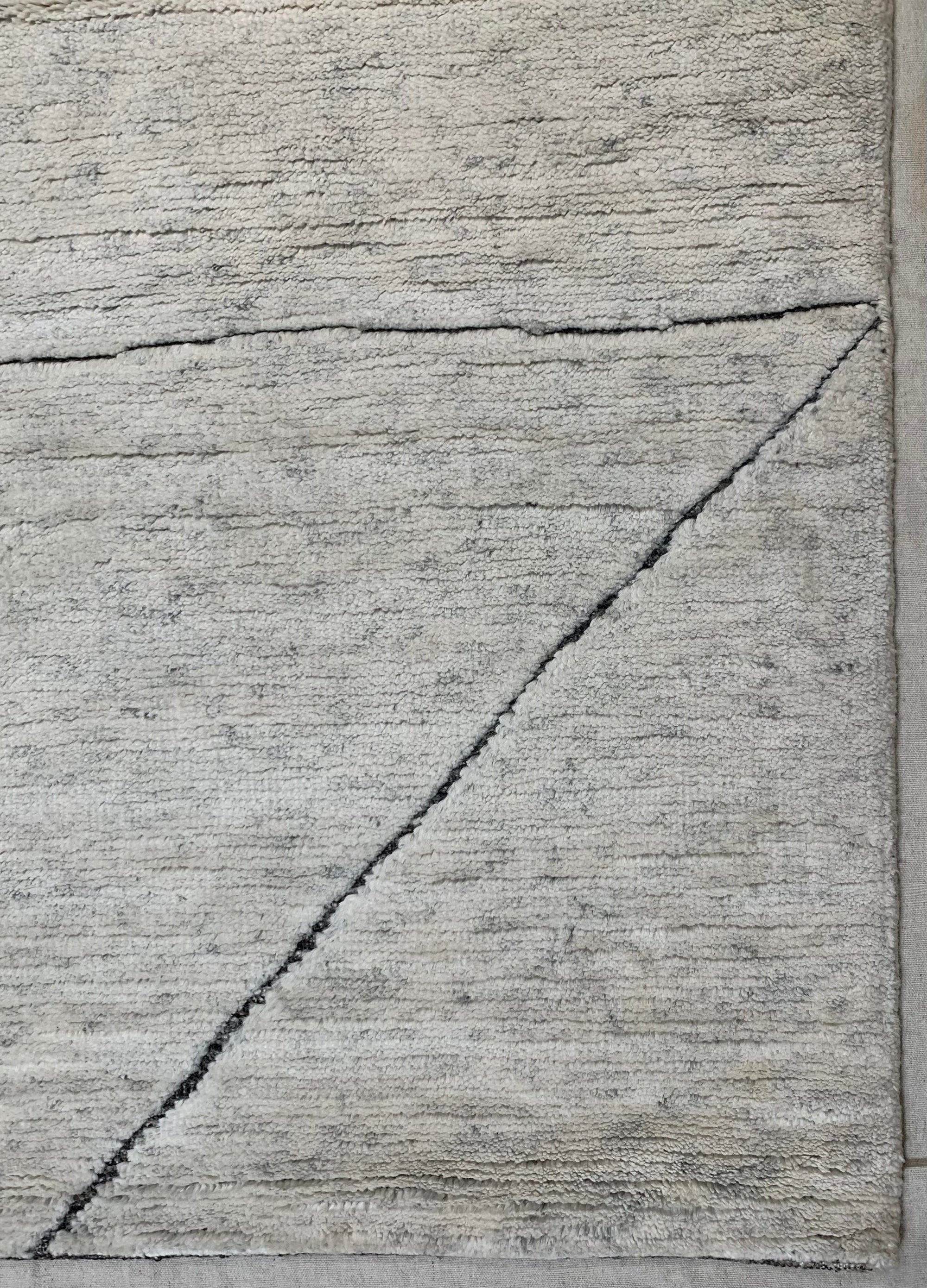 38290 Ziegler & Co. Modern Natural Rug