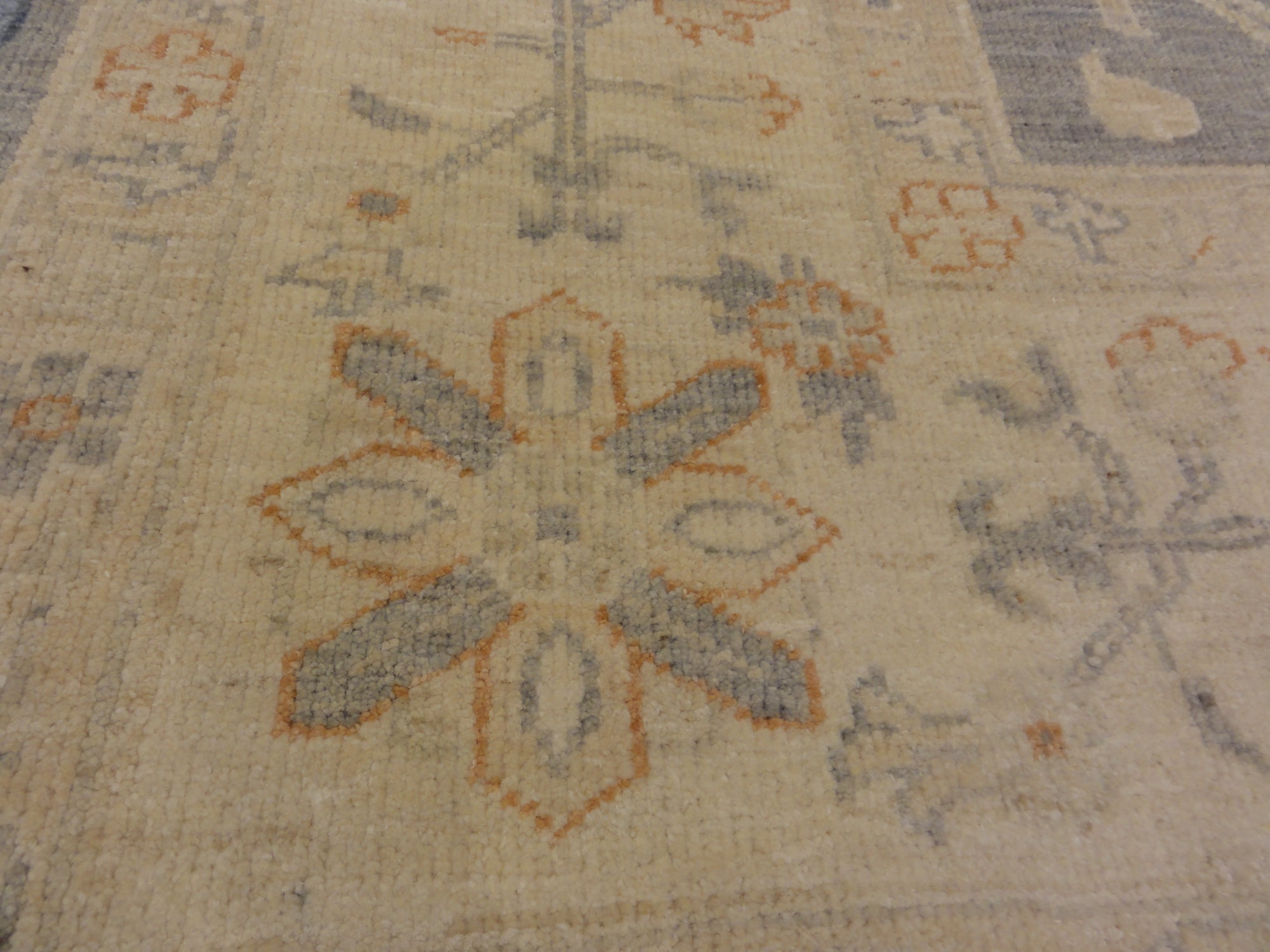 30290 Fine Ziegler Oushak