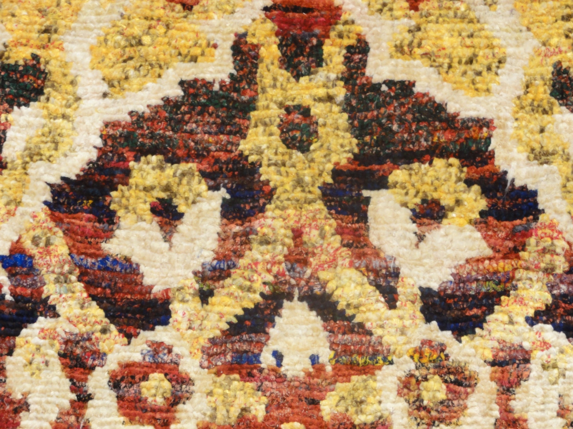 30420 Saree Red Patterned Silk Indian Rug