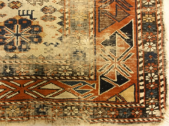 30070 Antique Rare Ivory Shirvan