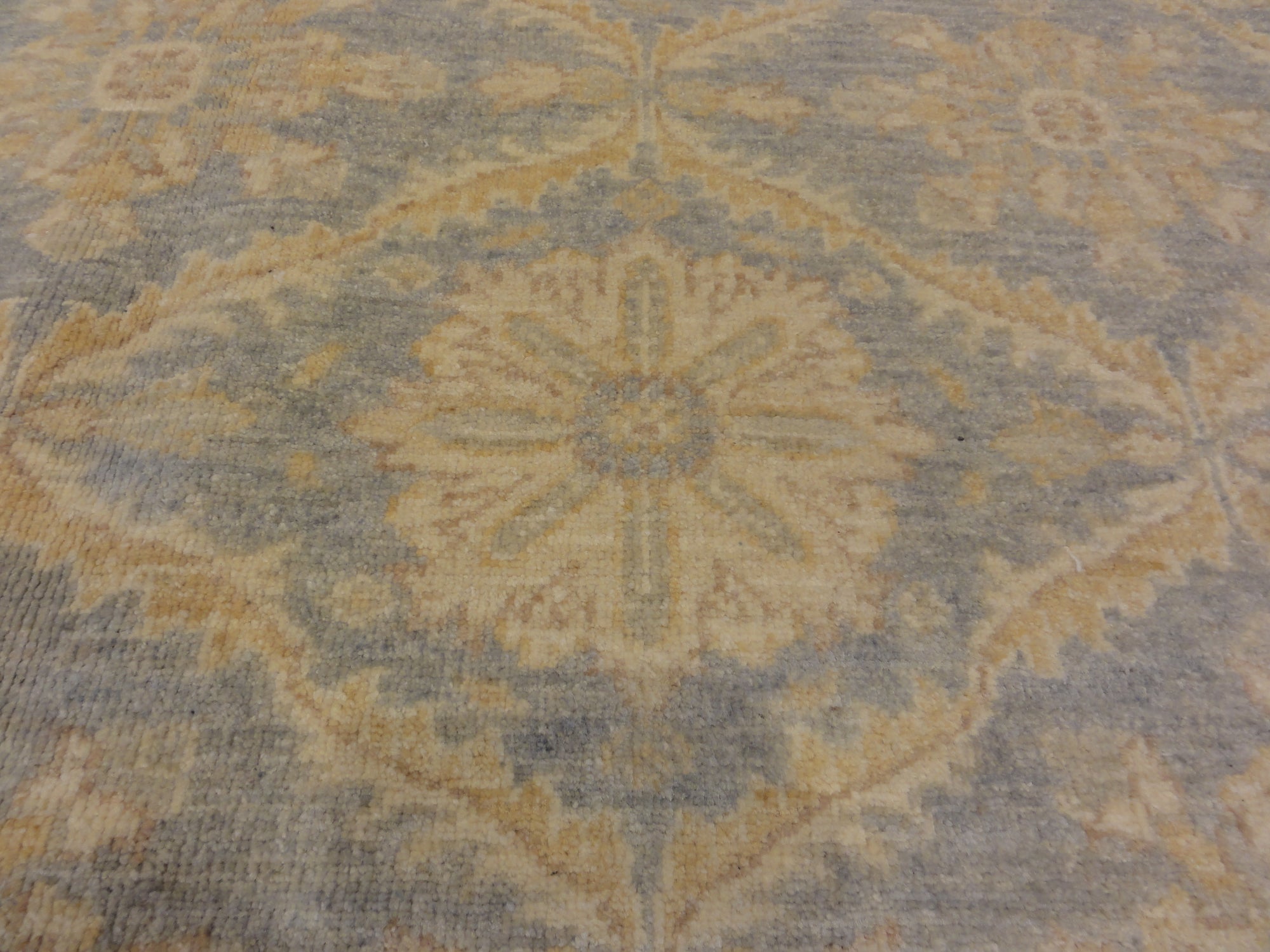 30291 Fine Ziegler Oushak Rug