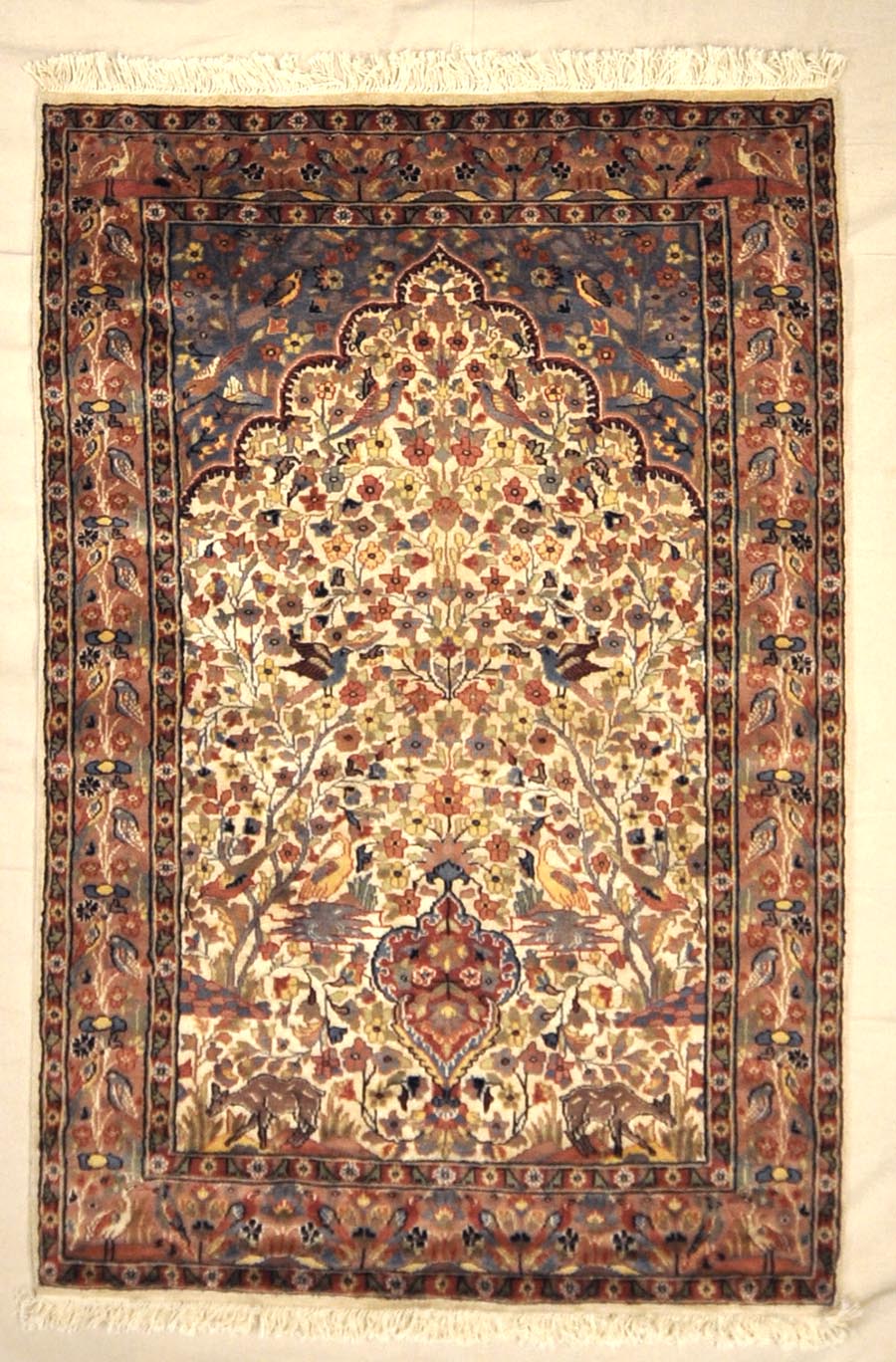 KASHMIRI Rugs & More | Santa Barbara Design Center | 32815