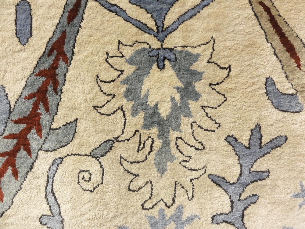 28552 Suzani Silk Rug