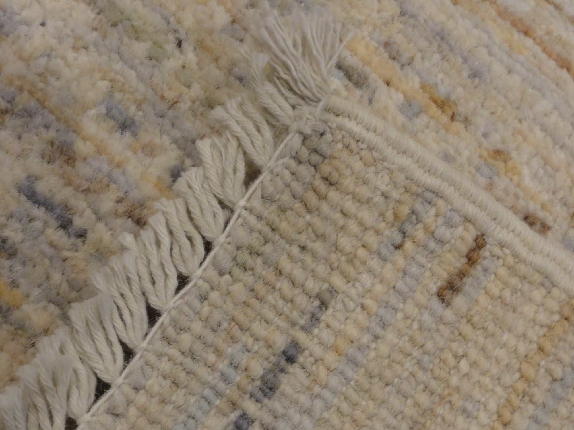 33146 Ziegler & Co Leesa Modern