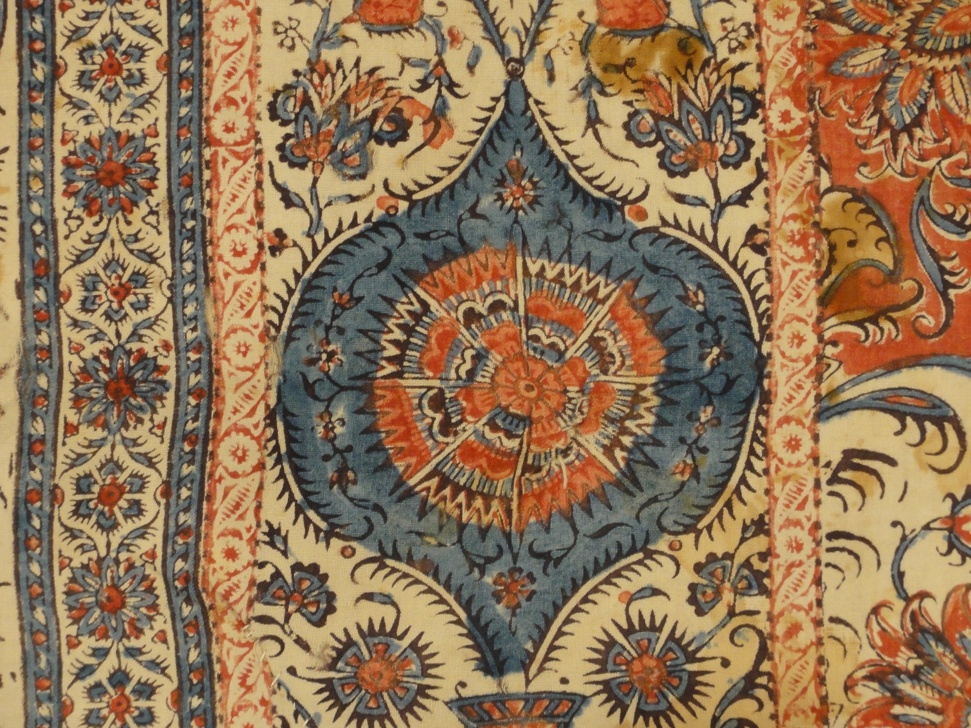 30638 Important Antique Persian Qhalamkari Textile