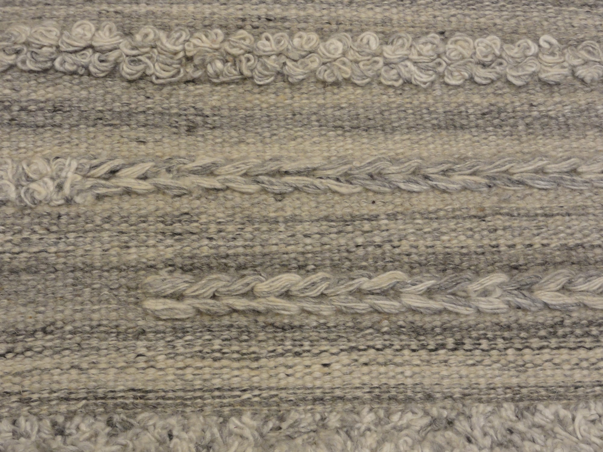 32975 Modern Grey Rug