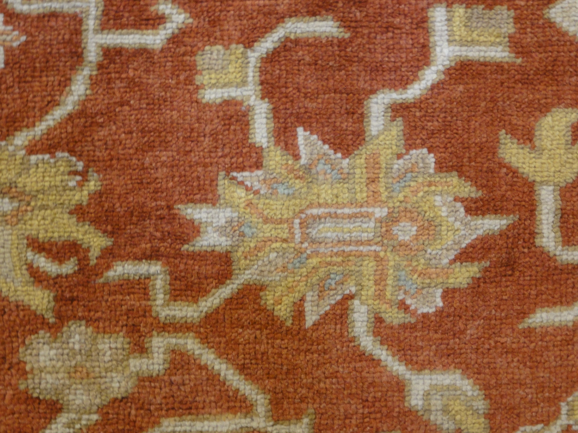 Fine Oushak Rug 35678