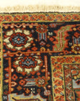 33840 Antique Persian Heriz