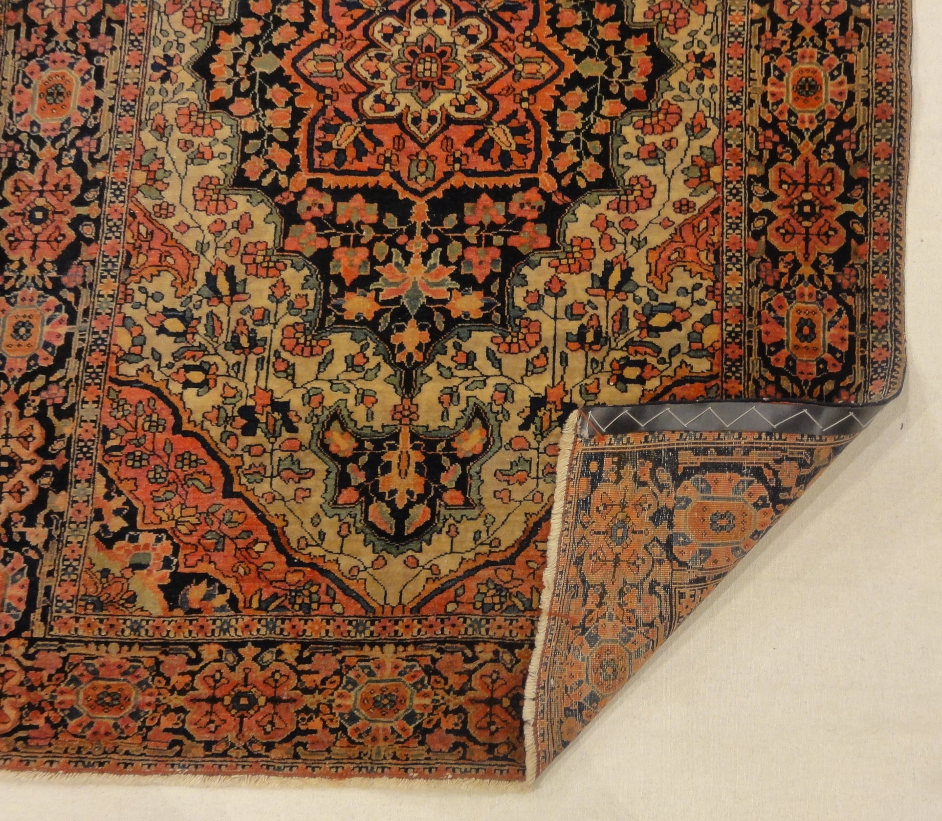 30039 Antique Wool Sarouk Farahan