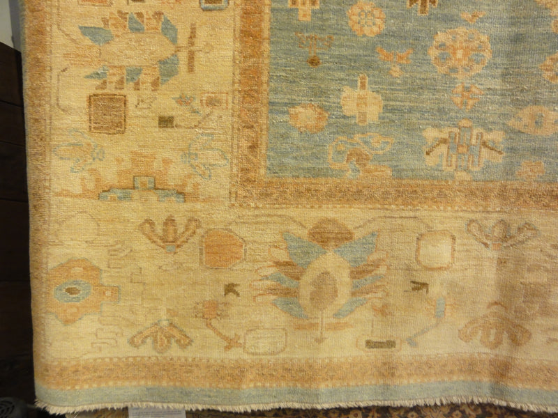 Light Persian Bakhshayesh Rug