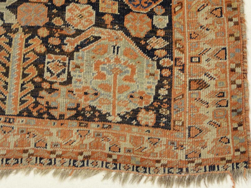 32634 Antique Kahmseh Rug