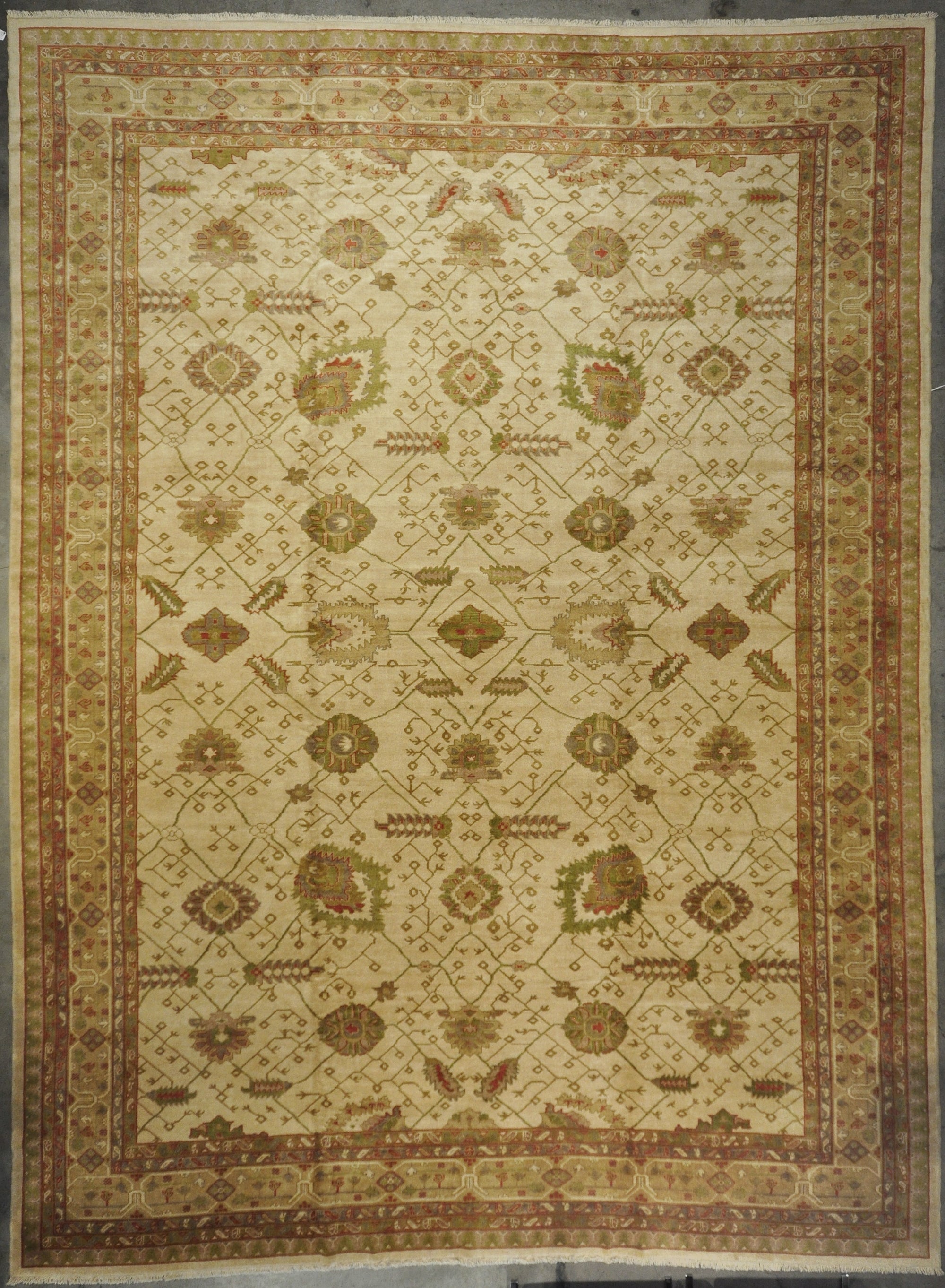 Original Oushak Rug rugs and more oriental carpet 33219-