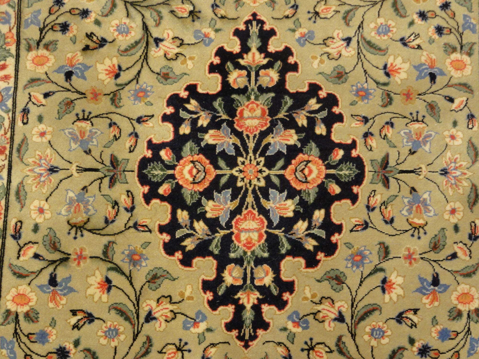 33271 Vintage Persian Qum