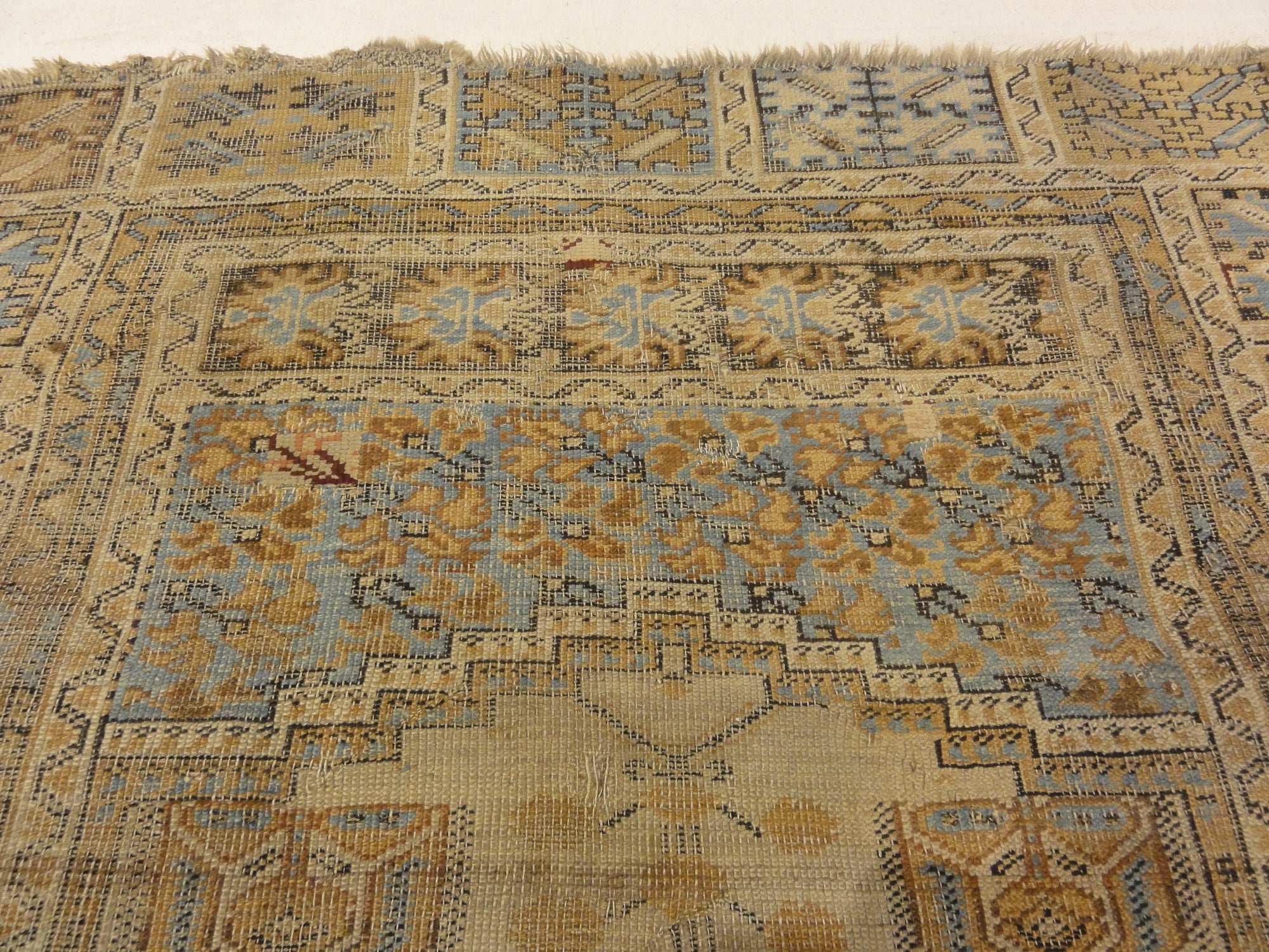 30063 Antique Kircehir Rug