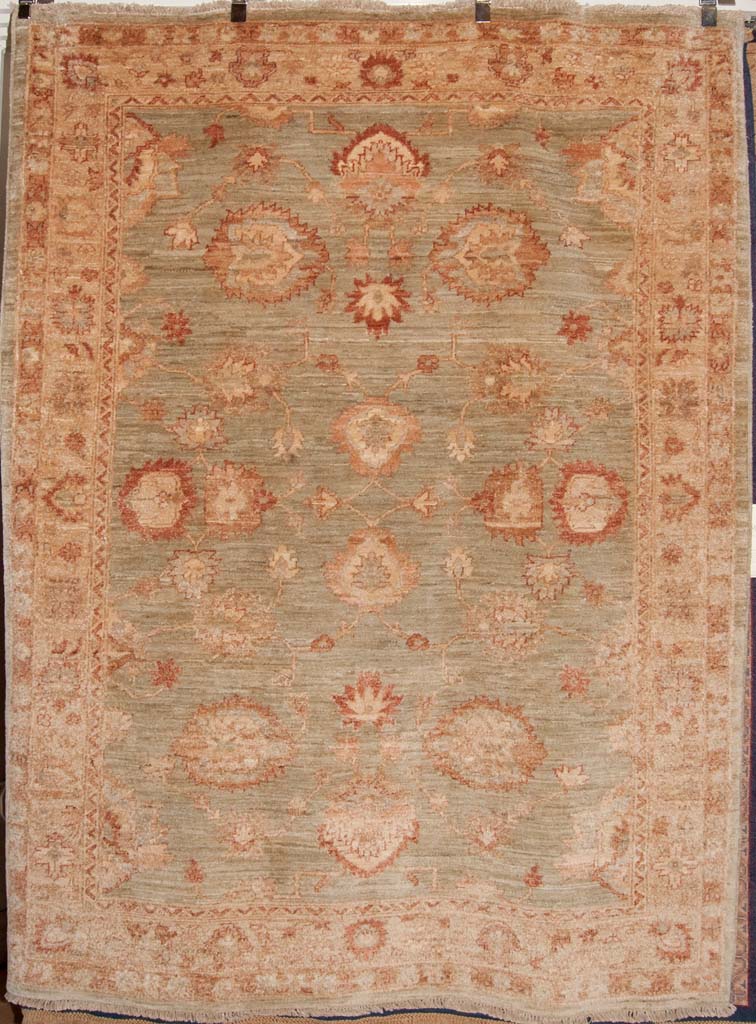 Finest Usak Rug