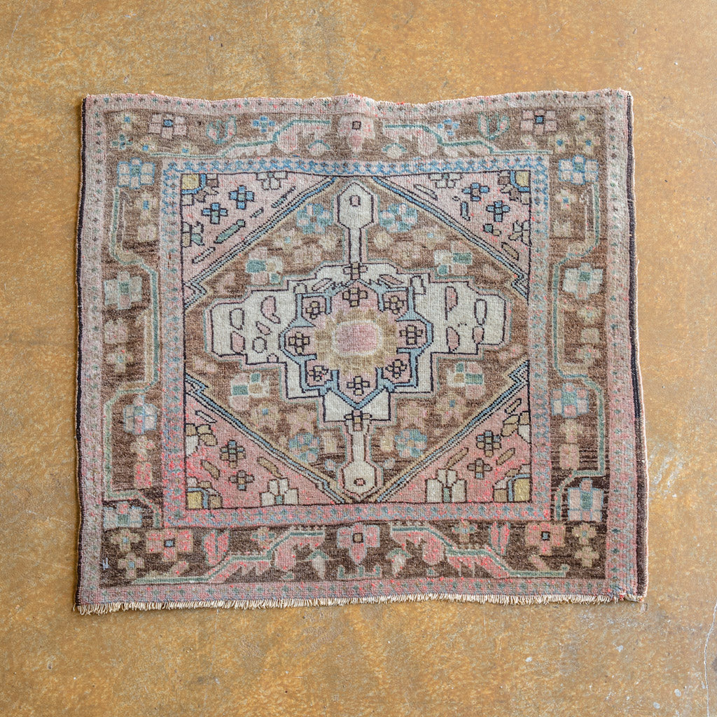 Antique Farahan