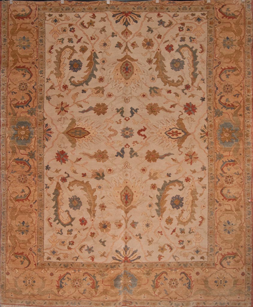 Fine Sultanabad Rug