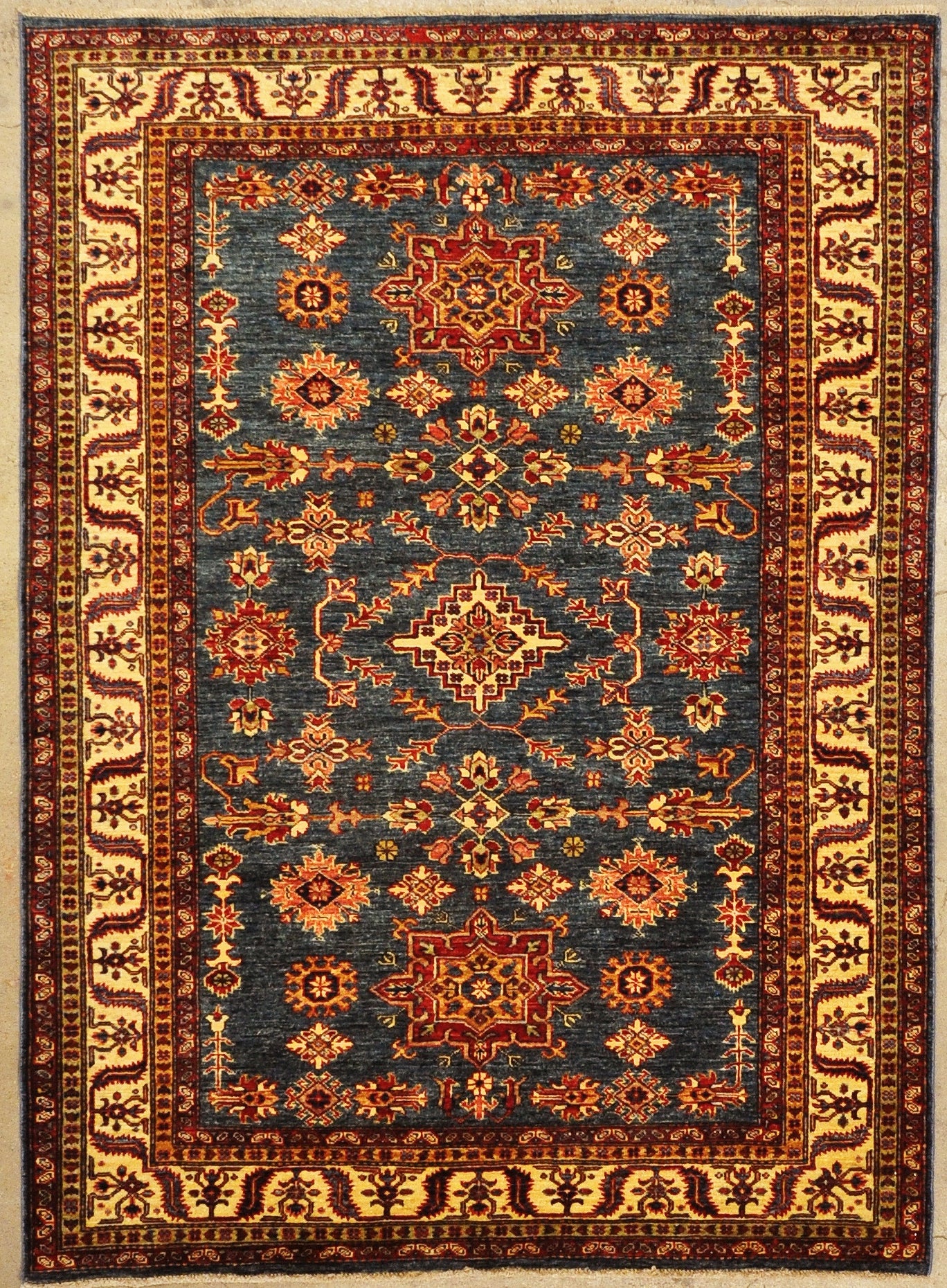 Fine kazak Rug