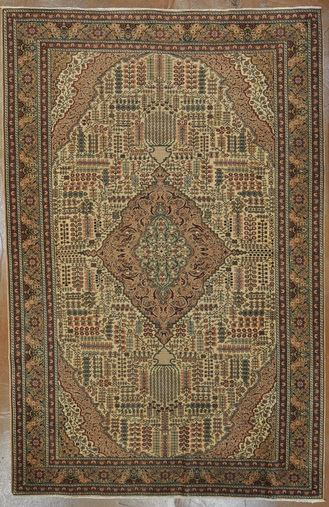 Antique Hereke rugs and more oriental carpet -